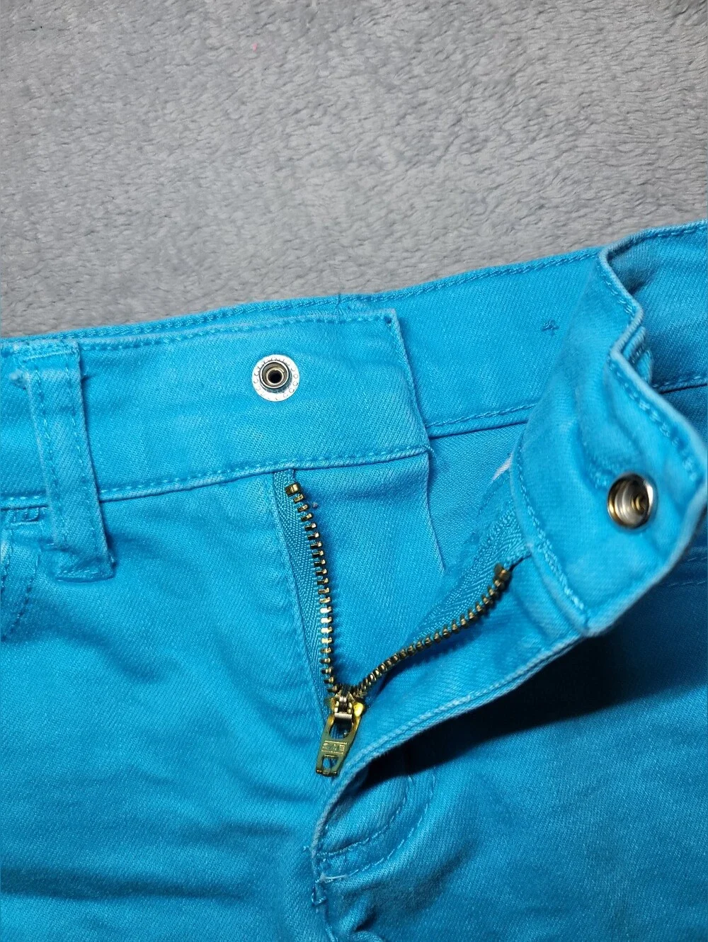 Justice Girls Turquoise Blue Denim Shorts Size 7 Frayed Raw Hem